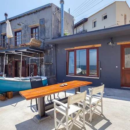 Apartment Skiff - Transformed On The Water's Edge Chania (Crete)